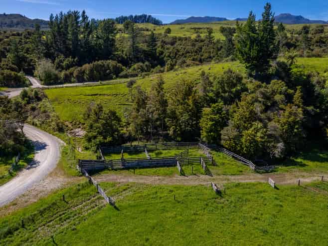 153 Quartz Range Road, Bainham