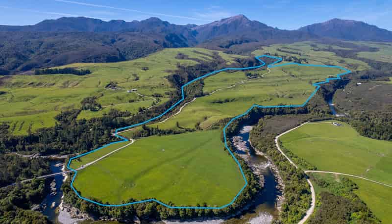 153 Quartz Range Road, Bainham