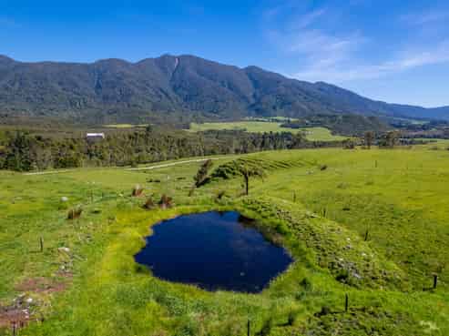 153 Quartz Range Road, Bainham