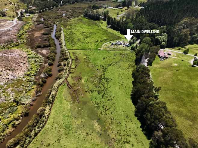 100 Paranui Road, Taipa