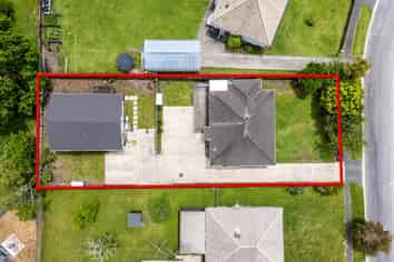 25 & 25A Paul Crescent, Fairfield