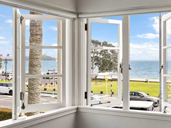 12/105 Tamaki Drive, Mission Bay