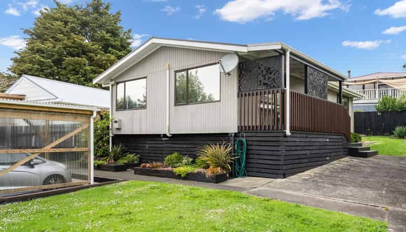 79 Eden Terrace, Kamo