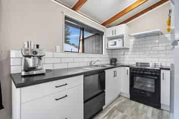 79 Eden Terrace, Kamo