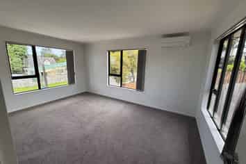 Auckland - Address withheld