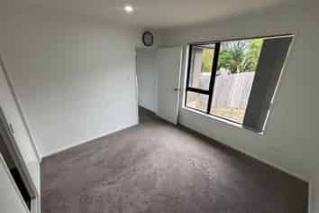 Auckland - Address withheld