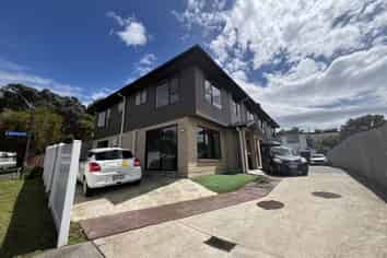 31A Helleur Road, Massey