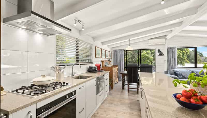 12 Twilight Bay, Omaha