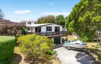 12 Twilight Bay, Omaha