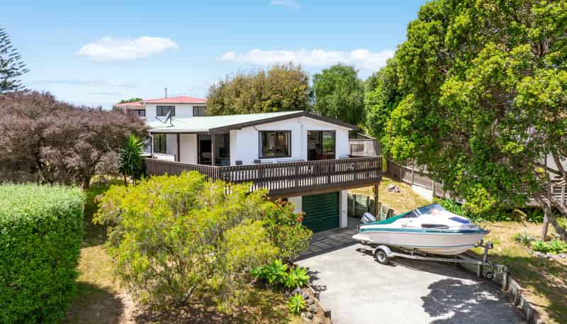 12 Twilight Bay, Omaha