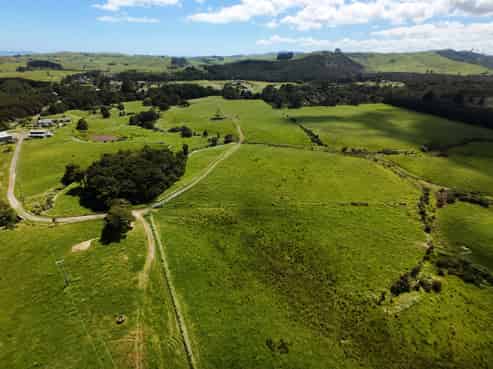 37 Taumata Road, Taipa