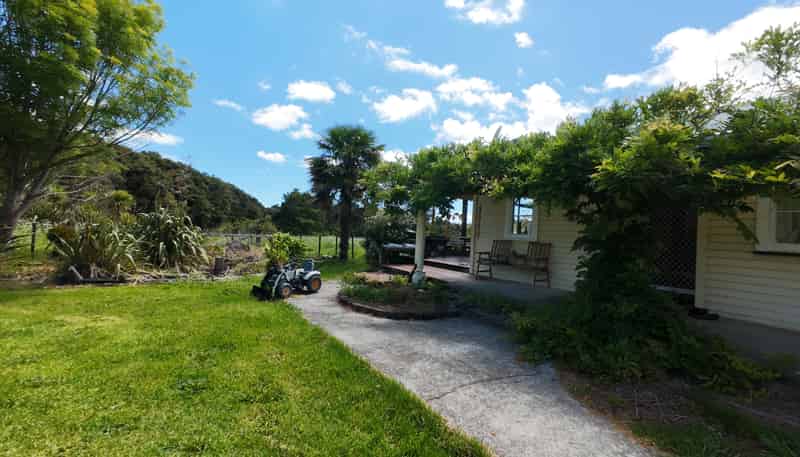 37 Taumata Road, Taipa