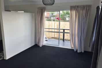 22A Roseanne Road, Manurewa