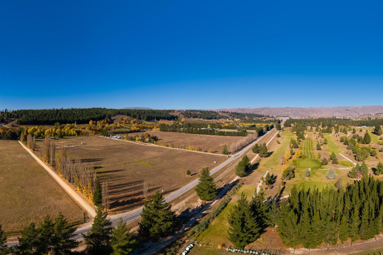 William Hill Estate - Premium lifestyle sections - Vista 2