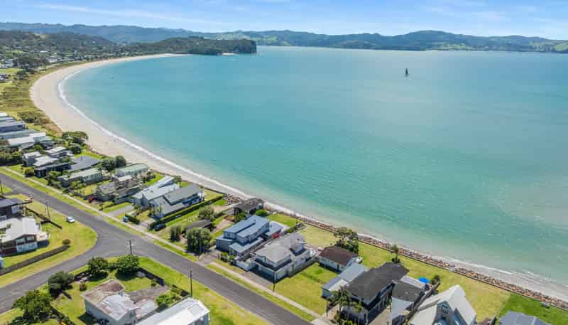 137 Captain Cook Road, Cooks Beach