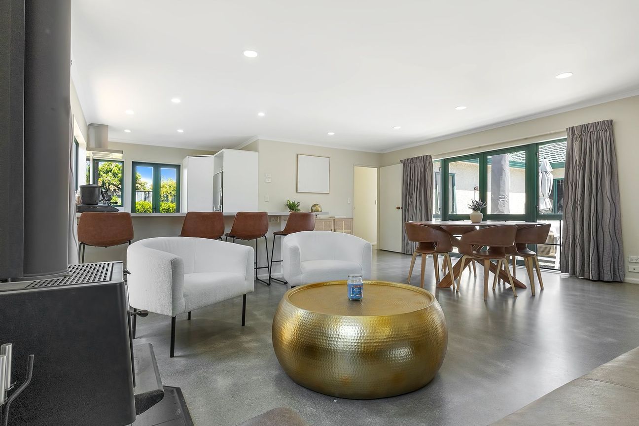 Price Reduced - Act Now! - Bild 6