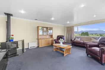 144 King Road, Inglewood