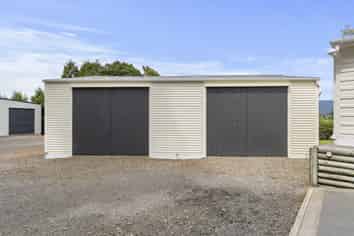 144 King Road, Inglewood