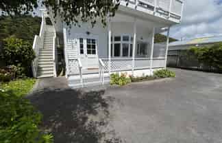 2/14 Oroua Street, Eastbourne