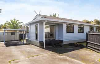 2/26 Karepo Crescent , Ranui