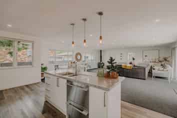 35 Stillwater Place, Westbrook