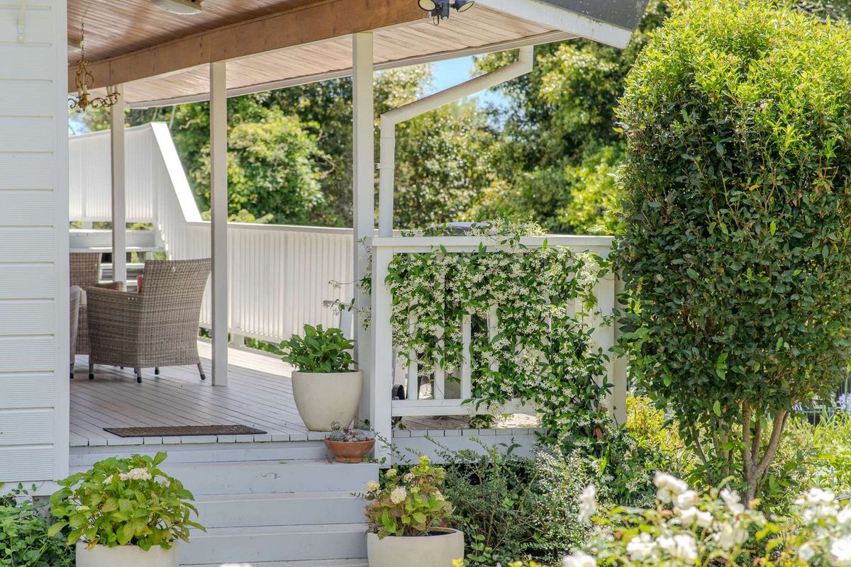 MISSION ROAD RETREAT - Vista 2