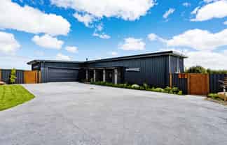 22 Glenda Place, Seaward Bush