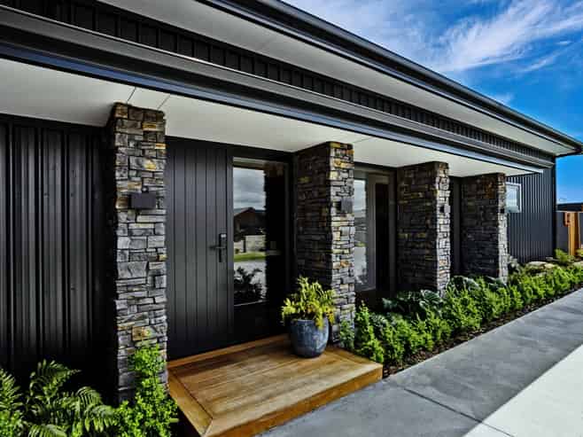 22 Glenda Place, Seaward Bush