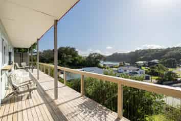 57 Pacific Bay Road, Tutukaka