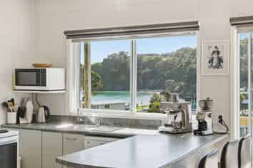 57 Pacific Bay Road, Tutukaka