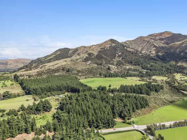 1/965 Lake Hawea - Albert Town Road, Albert Town