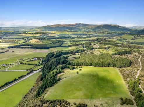 1/965 Lake Hawea - Albert Town Road, Albert Town