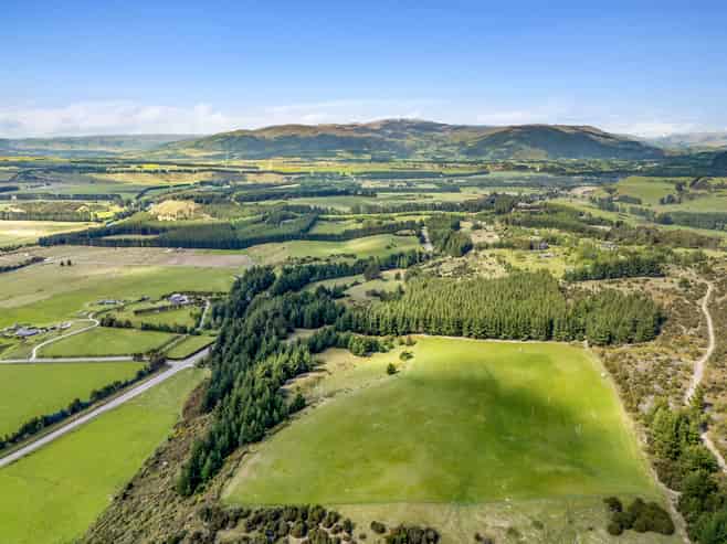 1/965 Lake Hawea - Albert Town Road, Albert Town