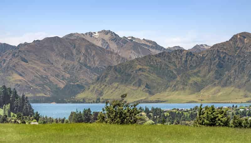 1/965 Lake Hawea - Albert Town Road, Albert Town