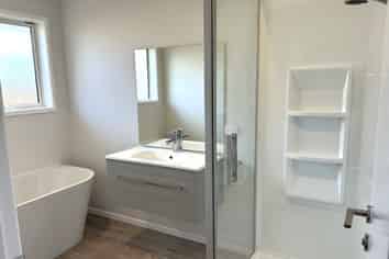 1/14 Makoura Road , Masterton