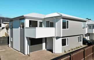 1/1161 Victoria Street, Whitiora