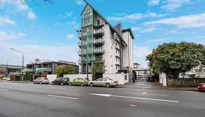 6/12 Latimer Square, Christchurch Central