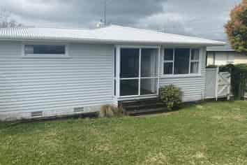 42 Awanui Street, Merrilands