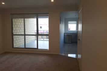 4/7 Vialou Street, Hamilton Central