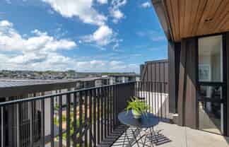 302/17 Pennant Street, Long Bay