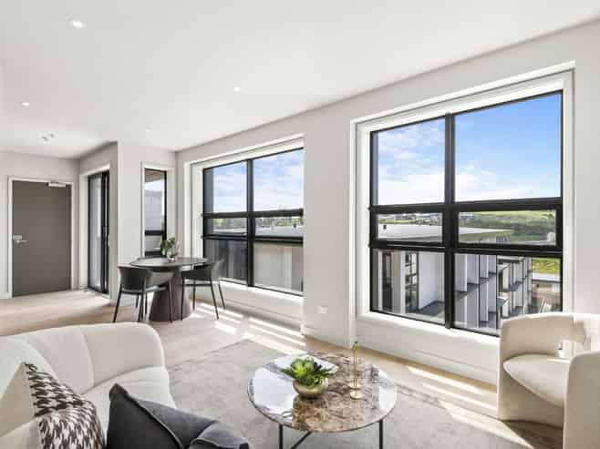302/17 Pennant Street, Long Bay