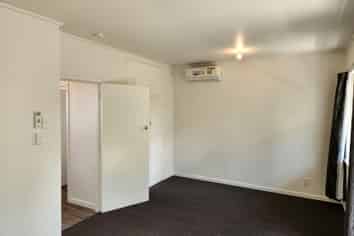 1/26 Albert Street, Hamilton East