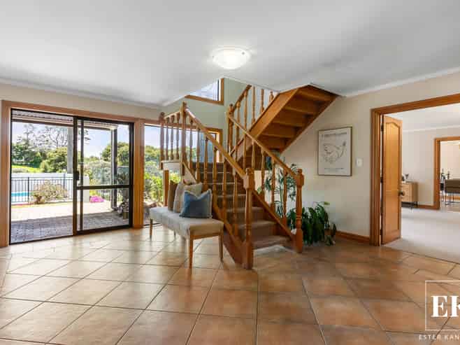 21 Laingfield Terrace, Laingholm