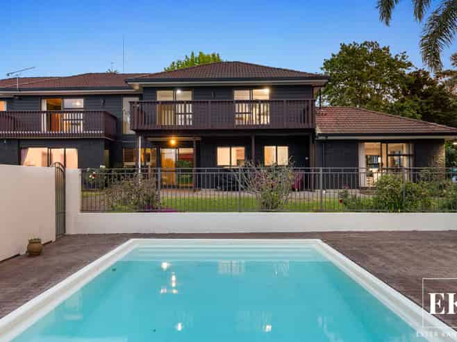 21 Laingfield Terrace, Laingholm