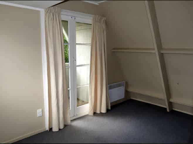 12 Frye Crescent, Albert Town