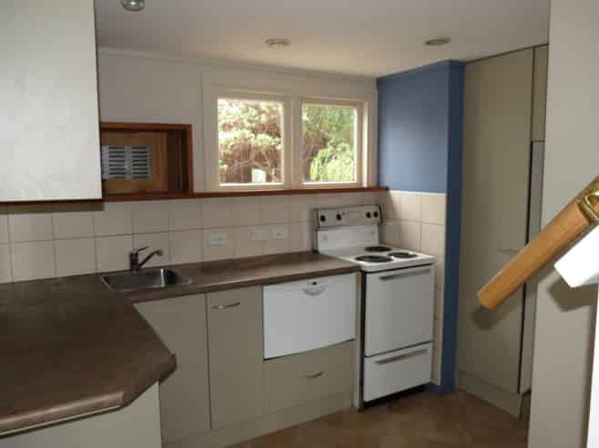 12 Frye Crescent, Albert Town