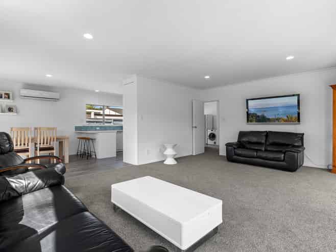 76 Levers Road, Matua