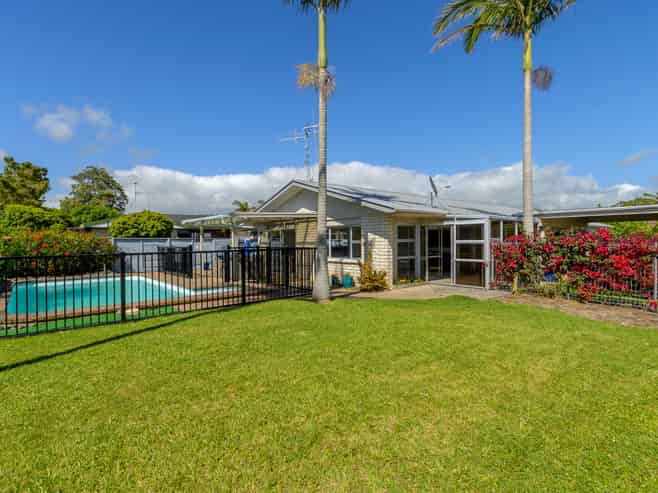 76 Levers Road, Matua