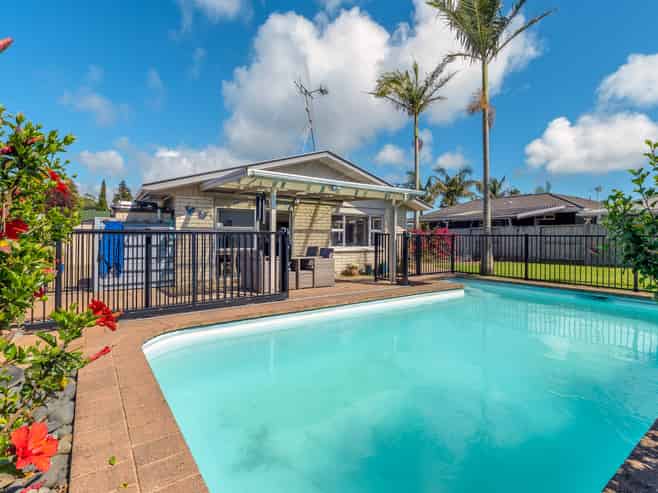 76 Levers Road, Matua