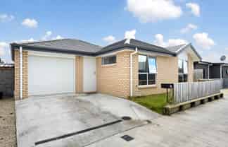 38 Pragma Rise, Rototuna North